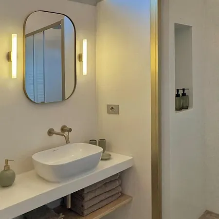 Lejlighed Boutique Sardinian Hideaway In Historic